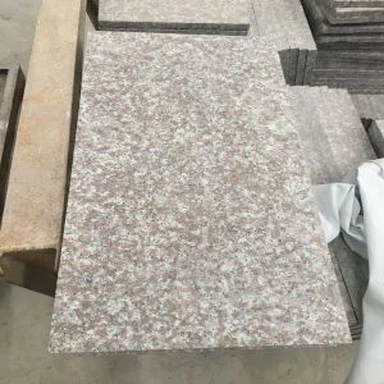 G687 czerwony granit